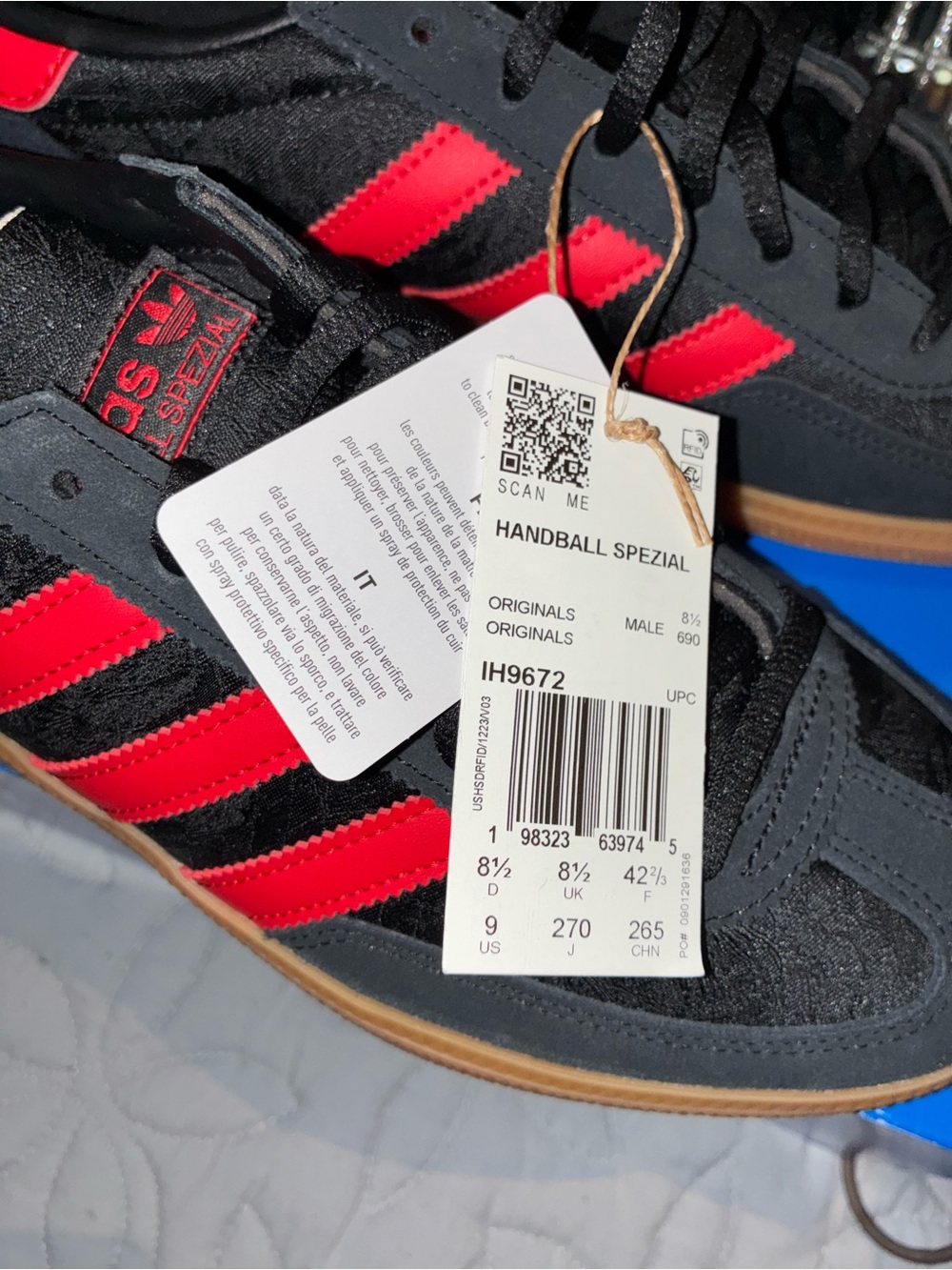 adidas Handball Spezial Women's Athletic Shoes - Black with Red Stripes